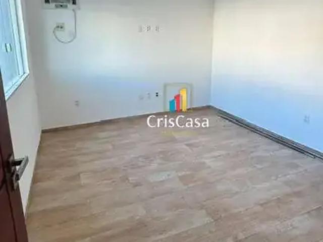 Casa / Sobrado em Condomínio para Locação em Macaé/RJ Vale dos Cristais 3 Quartos