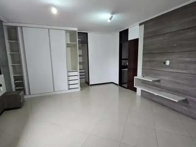 Casa / Sobrado em Condomínio para Locação em Maceió/AL Jardim Petrópolis 5 Quartos