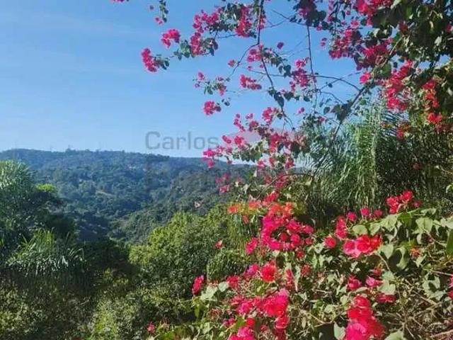 Casa / Sobrado em Condomínio para Locação em Mairiporã/SP Alpes da Cantareira 4 Quartos