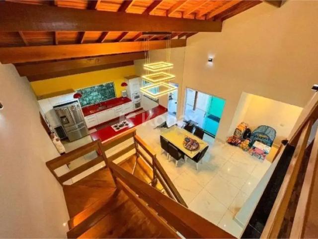 Casa / Sobrado em Condomínio para Locação em Mairiporã/SP Cumbari 4 Quartos