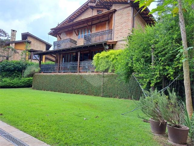 Casa / Sobrado em Condomínio para Locação em Mairiporã/SP Serra da Cantareira 3 Quartos