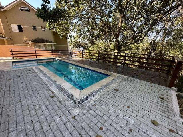 Casa / Sobrado em Condomínio para Locação em Mairiporã/SP Serra da Cantareira 3 Quartos