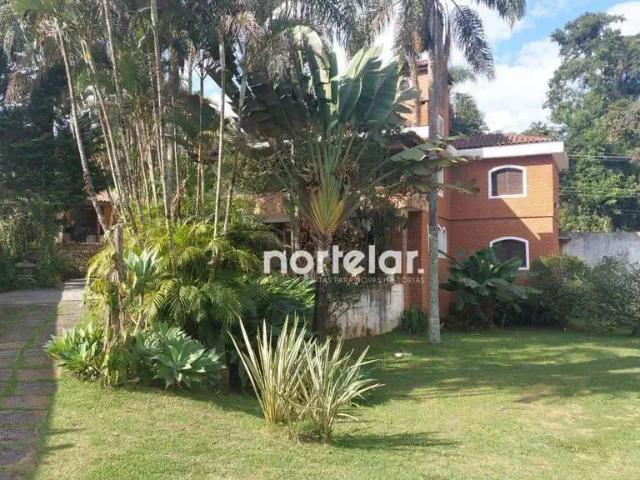 Casa / Sobrado em Condomínio para Locação em Mairiporã/SP Serra da Cantareira 4 Quartos
