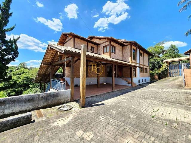 Casa / Sobrado em Condomínio para Locação em Mairiporã/SP Serra da Cantareira 5 Quartos
