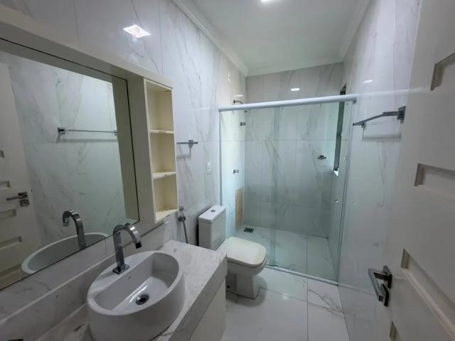 Casa / Sobrado em Condomínio para Locação em Maracanaú/CE Luzardo Viana 4 Quartos