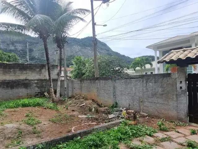 Casa / Sobrado em Condomínio para Locação em Maricá/RJ Recanto de Itaipuaçu 4 Quartos