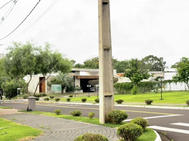 Casa / Sobrado em Condomínio para Locação em Maringá/PR Jardim Paraíso 3 Quartos
