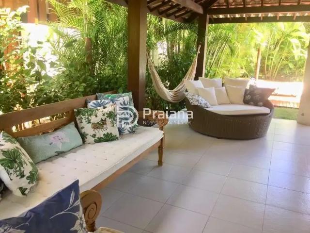 Casa / Sobrado em Condomínio para Locação em Mata de São João/BA Praia do Forte 4 Quartos