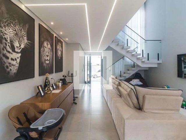 Casa / Sobrado em Condomínio para Locação em Mogi das Cruzes/SP Vila Nova Aparecida 3 Quartos
