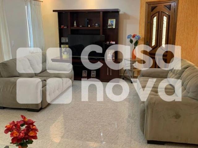 Casa / Sobrado em Condomínio para Locação em Mogi das Cruzes/SP Aruã 3 Quartos