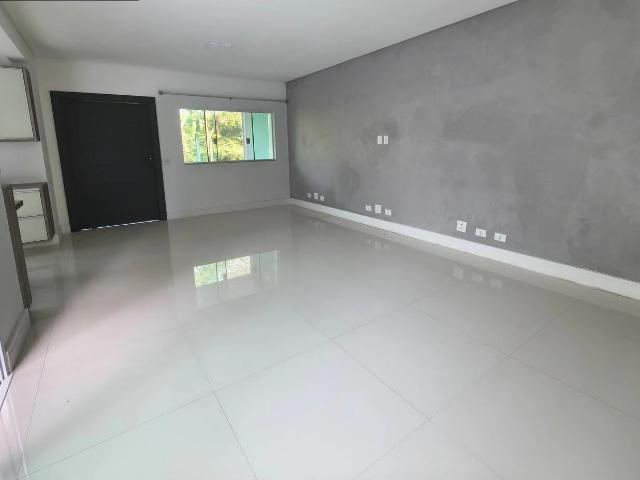 Casa / Sobrado em Condomínio para Locação em Mogi das Cruzes/SP Aruã 3 Quartos