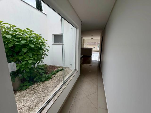 Casa / Sobrado em Condomínio para Locação em Mogi das Cruzes/SP Aruã 3 Quartos
