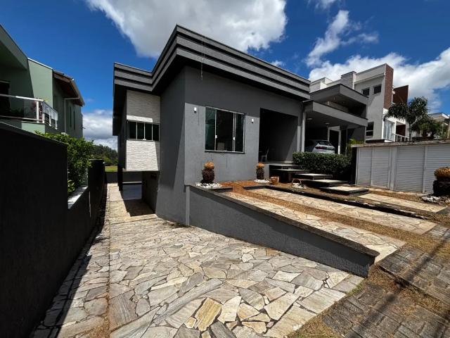 Casa / Sobrado em Condomínio para Locação em Mogi das Cruzes/SP Aruã Brisas I 3 Quartos