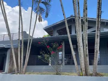 Casa / Sobrado em Condomínio para Locação em Mogi das Cruzes/SP Aruã Eco Park Lagos 3 Quartos
