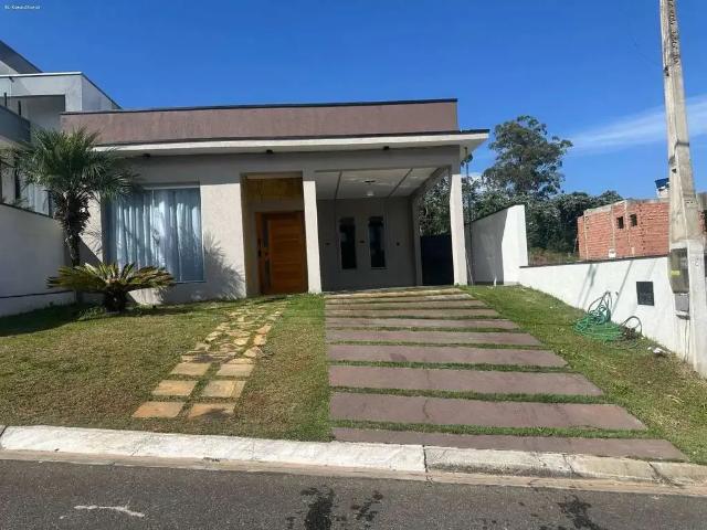 Casa / Sobrado em Condomínio para Locação em Mogi das Cruzes/SP Cézar de Souza 3 Quartos