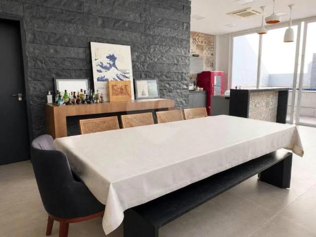 Casa / Sobrado em Condomínio para Locação em Mogi das Cruzes/SP Jardim Aracy 6 Quartos