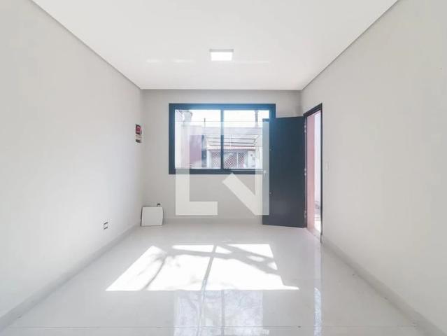Casa / Sobrado em Condomínio para Locação em Mogi das Cruzes/SP Jardim Rubi 3 Quartos