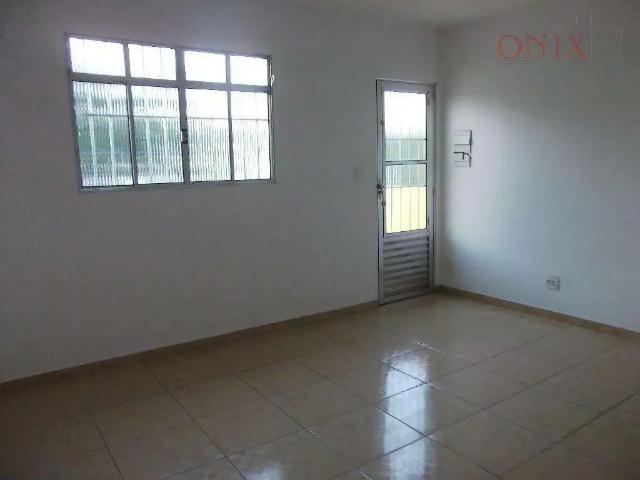 Casa / Sobrado em Condomínio para Locação em Mogi das Cruzes/SP Jundiapeba 3 Quartos