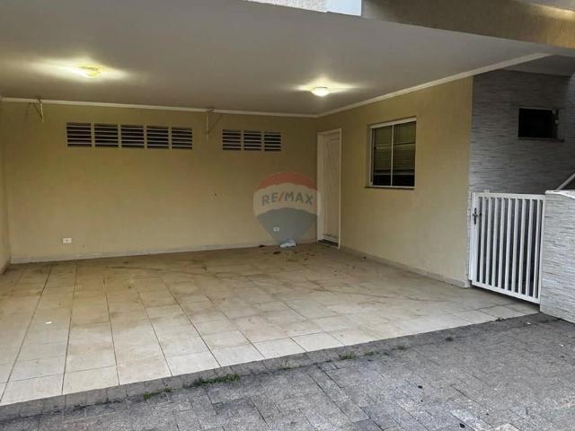 Casa / Sobrado em Condomínio para Locação em Mogi das Cruzes/SP Parque Residencial Itapeti 4 Quartos