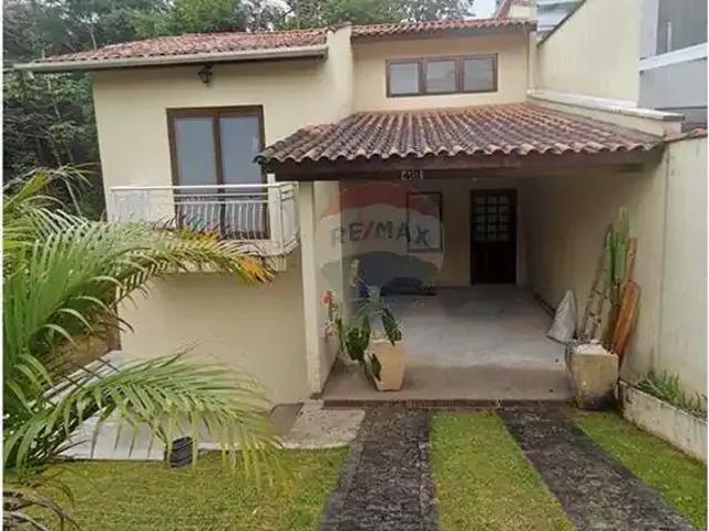 Casa / Sobrado em Condomínio para Locação em Mogi das Cruzes/SP Parque Residencial Itapeti 3 Quartos