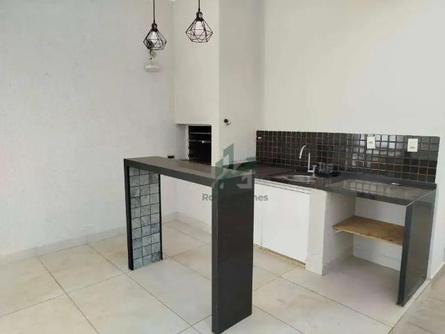 Casa / Sobrado em Condomínio para Locação em Mogi Guaçu/SP Residencial Village da Serra 3 Quartos