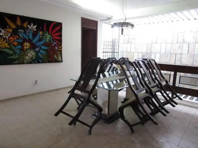 Casa / Sobrado em Condomínio para Locação em Natal/RN Lagoa Nova 6 Quartos