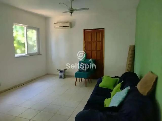 Casa / Sobrado em Condomínio para Locação em Niterói/RJ Itaipu 3 Quartos