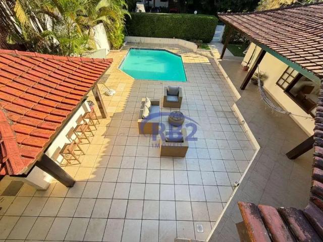 Casa / Sobrado em Condomínio para Locação em Niterói/RJ Itaipu 4 Quartos