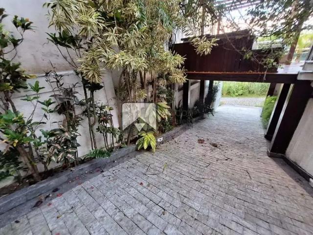 Casa / Sobrado em Condomínio para Locação em Niterói/RJ Maravista 4 Quartos