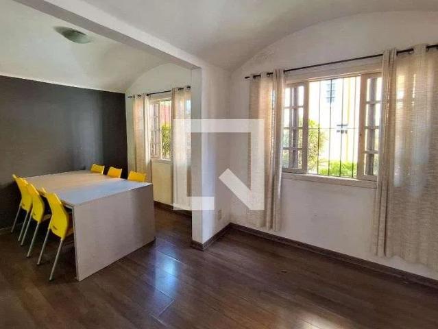 Casa / Sobrado em Condomínio para Locação em Niterói/RJ Maria Paula 3 Quartos