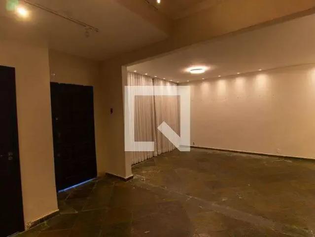 Casa / Sobrado em Condomínio para Locação em Niterói/RJ Maria Paula 4 Quartos