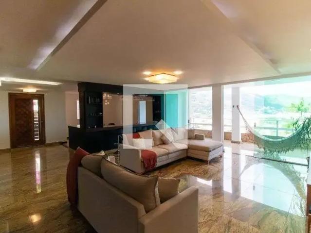 Casa / Sobrado em Condomínio para Locação em Niterói/RJ São Francisco 4 Quartos