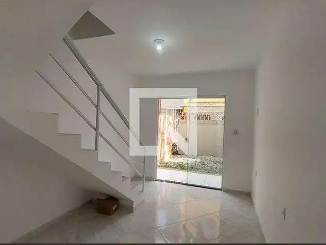 Casa / Sobrado em Condomínio para Locação em Nova Iguaçu/RJ Cabuçu 2 Quartos