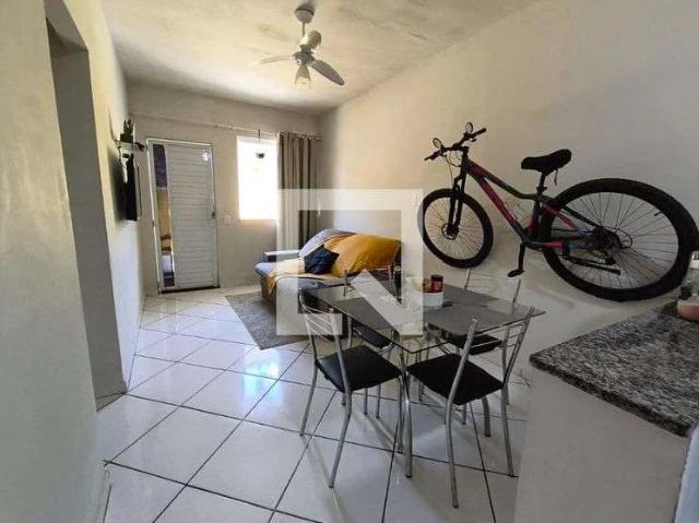 Casa / Sobrado em Condomínio para Locação em Nova Iguaçu/RJ Cabuçu 2 Quartos