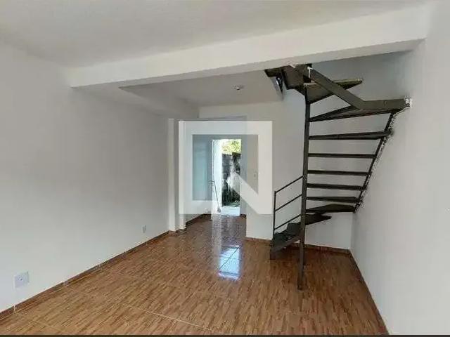 Casa / Sobrado em Condomínio para Locação em Nova Iguaçu/RJ Campo Alegre 2 Quartos