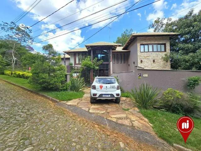 Casa / Sobrado em Condomínio para Locação em Nova Lima/MG Ville de Montagne 4 Quartos