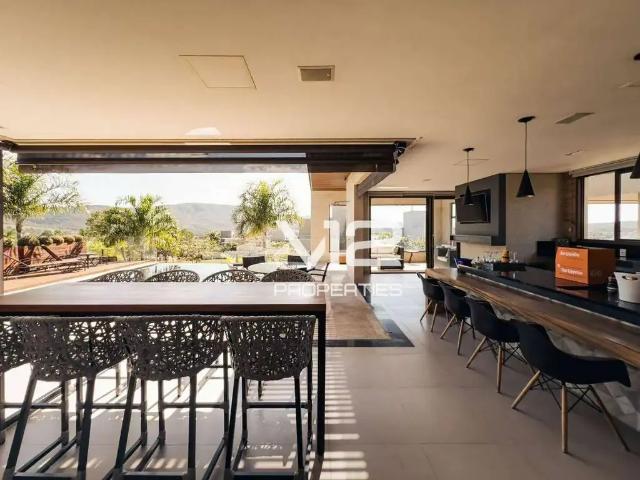 Casa / Sobrado em Condomínio para Locação em Nova Lima/MG Alphaville Lagoa dos Ingleses 4 Quartos