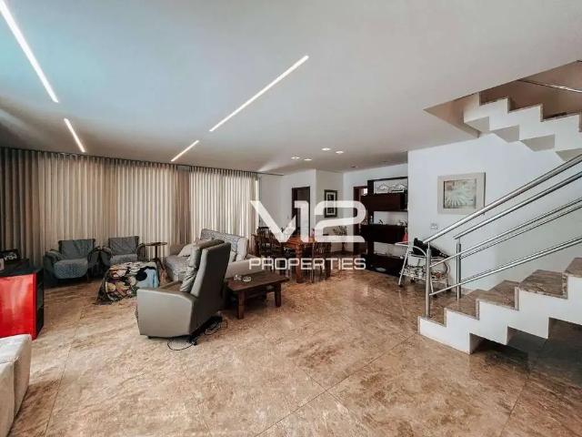 Casa / Sobrado em Condomínio para Locação em Nova Lima/MG Alphaville 4 Quartos