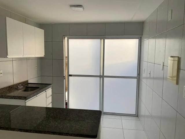 Casa / Sobrado em Condomínio para Locação em Parnamirim/RN Nova Parnamirim 2 Quartos