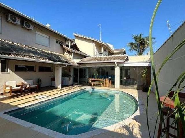 Casa / Sobrado em Condomínio para Locação em Paulínia/SP Jardim de Itapoan 5 Quartos