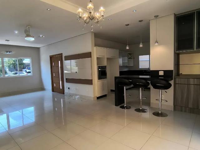 Casa / Sobrado em Condomínio para Locação em Paulínia/SP Jardim Planalto 3 Quartos