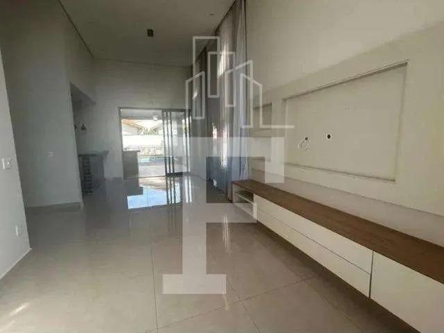 Casa / Sobrado em Condomínio para Locação em Paulínia/SP Parque Brasil 500 3 Quartos