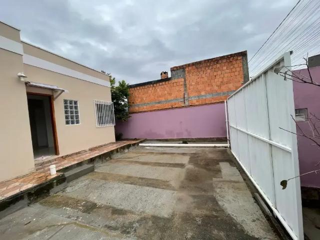 Casa / Sobrado em Condomínio para Locação em Penha/SC Praia de Armação do Itapocorói 2 Quartos