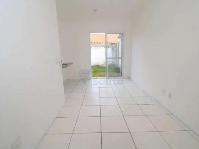 Casa / Sobrado em Condomínio para Locação em Pelotas/RS Areal 2 Quartos