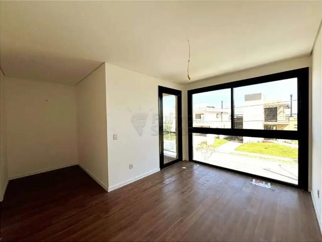 Casa / Sobrado em Condomínio para Locação em Pelotas/RS Laranjal 3 Quartos