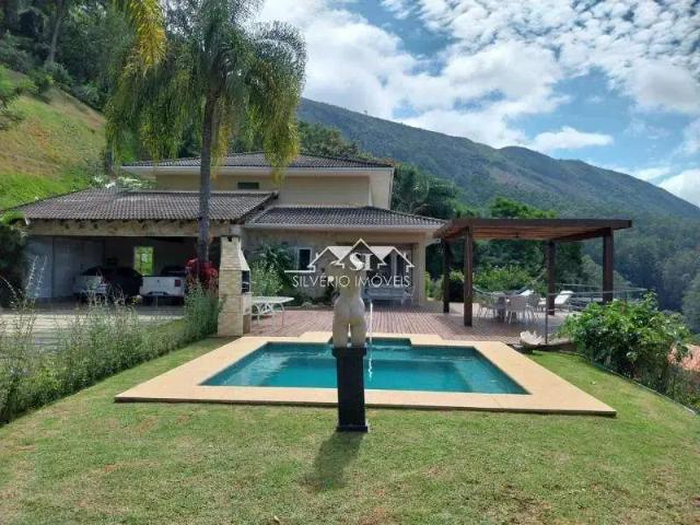 Casa / Sobrado em Condomínio para Locação em Petrópolis/RJ Itaipava 5 Quartos