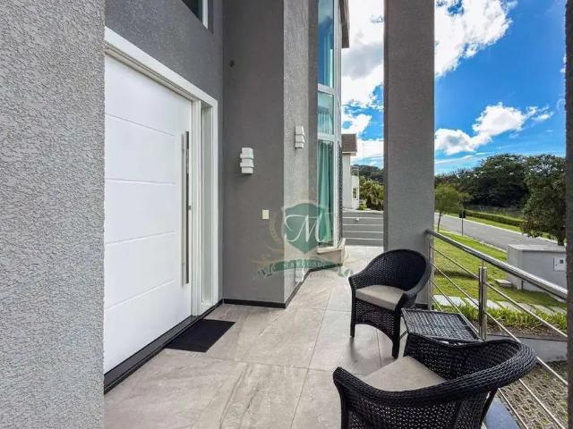 Casa / Sobrado em Condomínio para Locação em Pinhais/PR Alphaville Graciosa 5 Quartos
