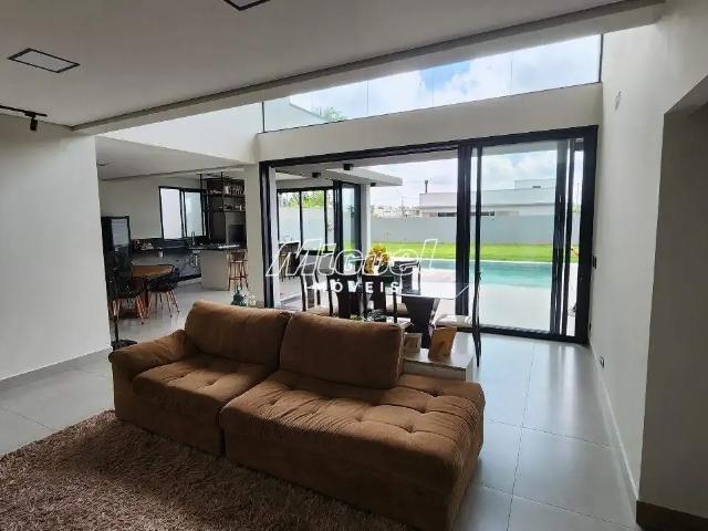 Casa / Sobrado em Condomínio para Locação em Piracicaba/SP Artemis 4 Quartos