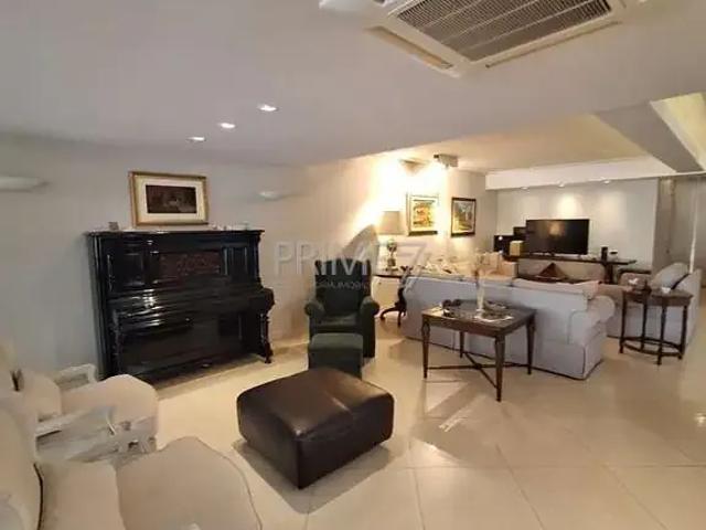 Casa / Sobrado em Condomínio para Locação em Piracicaba/SP Monte Alegre 5 Quartos