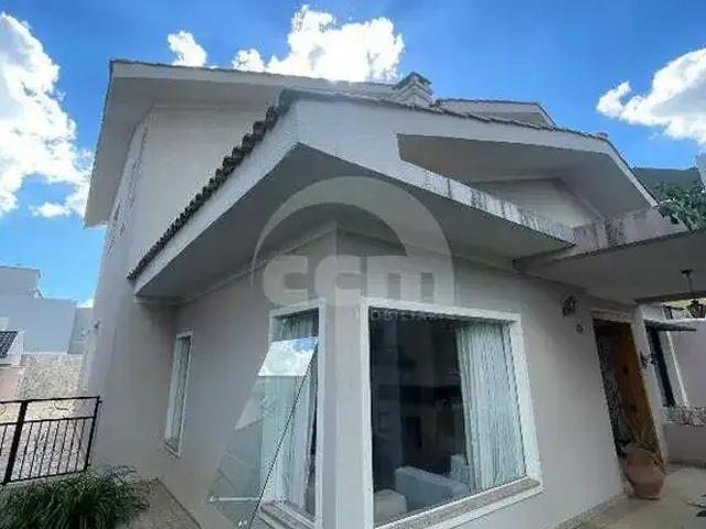 Casa / Sobrado em Condomínio para Locação em Ponta Grossa/PR Oficinas 4 Quartos